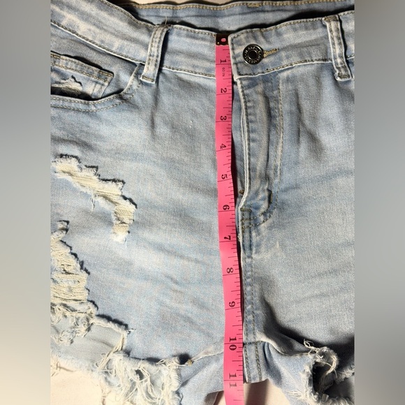 Shein Women’s Light Wash Distressed Jean Shorts Size L – Frayed Hem, High Rise - Picture 5 of 10